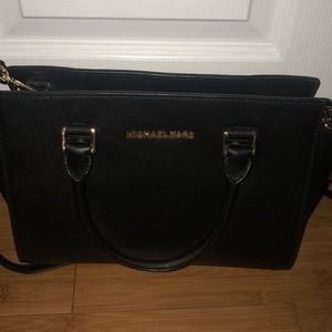 Black Michael Kors purse